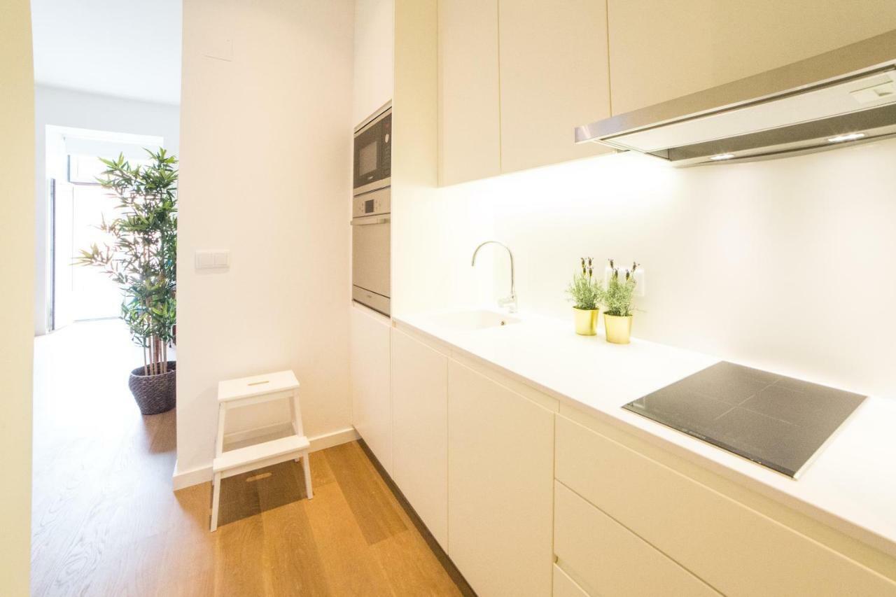 Flh Restauradores Modern Studios Lisboa Екстериор снимка