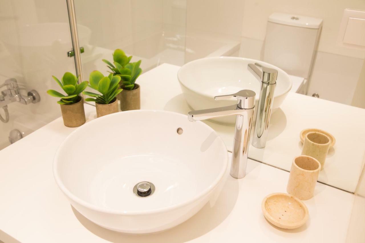 Flh Restauradores Modern Studios Lisboa Екстериор снимка