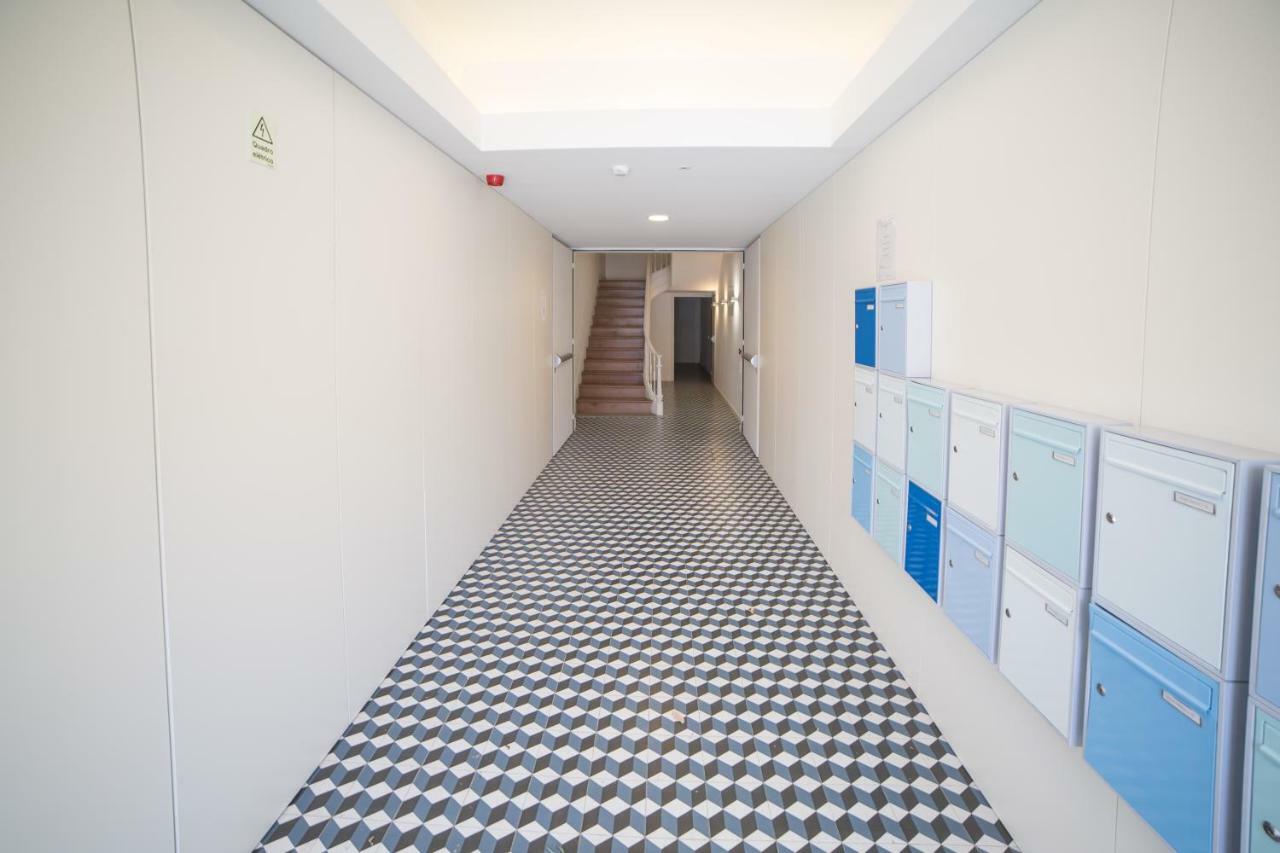 Flh Restauradores Modern Studios Lisboa Екстериор снимка