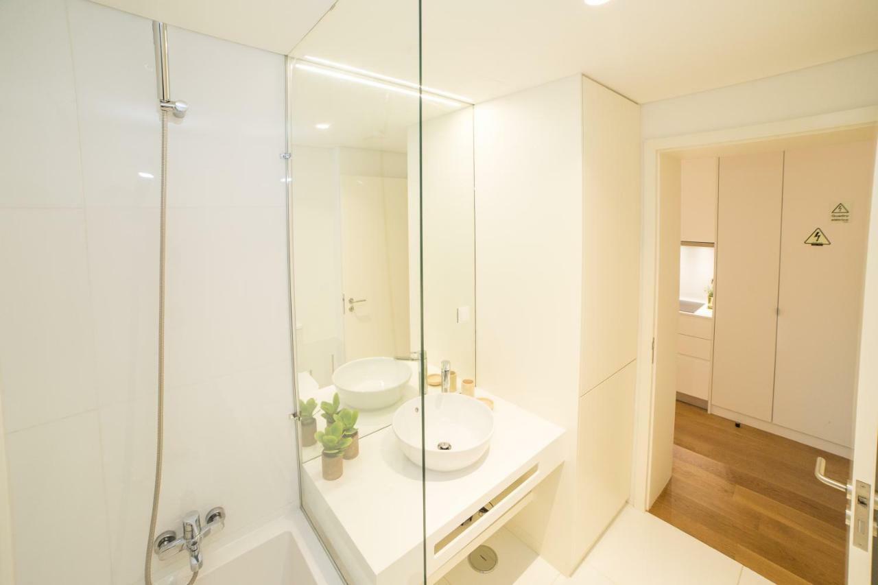 Flh Restauradores Modern Studios Lisboa Екстериор снимка