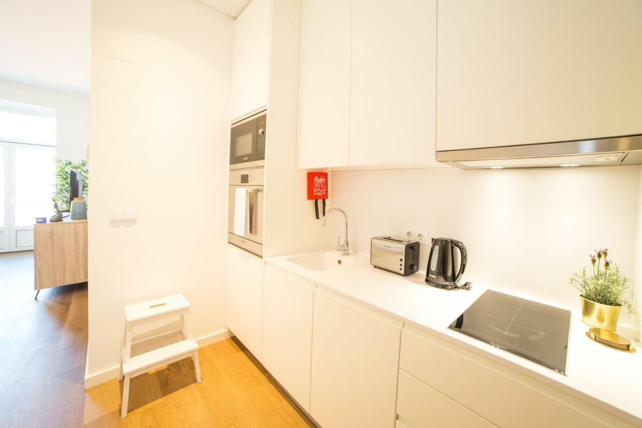 Flh Restauradores Modern Studios Lisboa Екстериор снимка